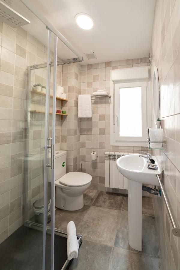 Hostal Puente De Hierro Logroño Exteriér fotografie