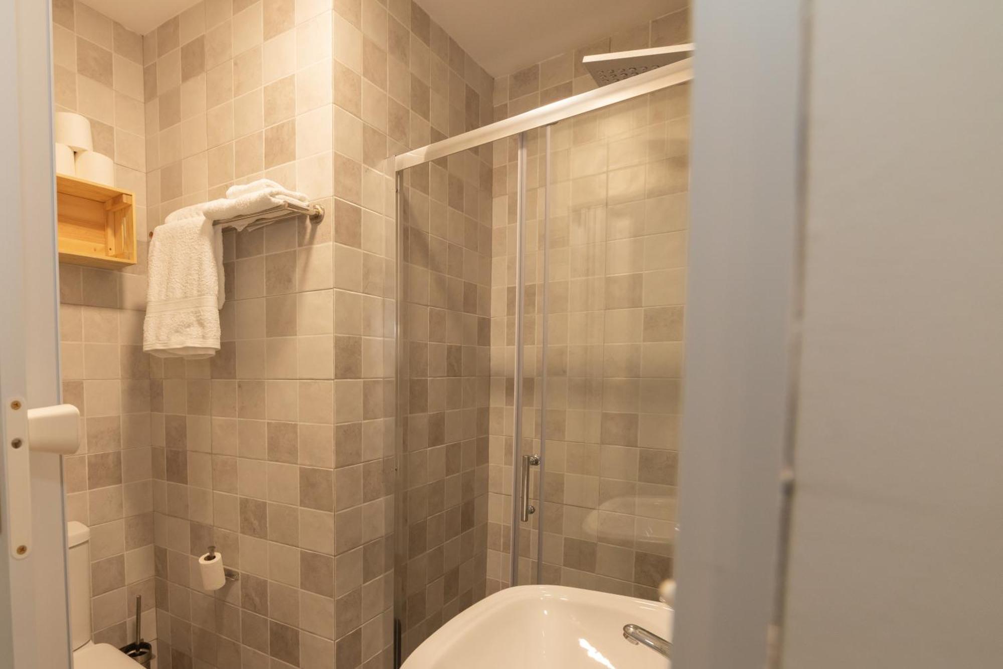 Hostal Puente De Hierro Logroño Pokoj fotografie